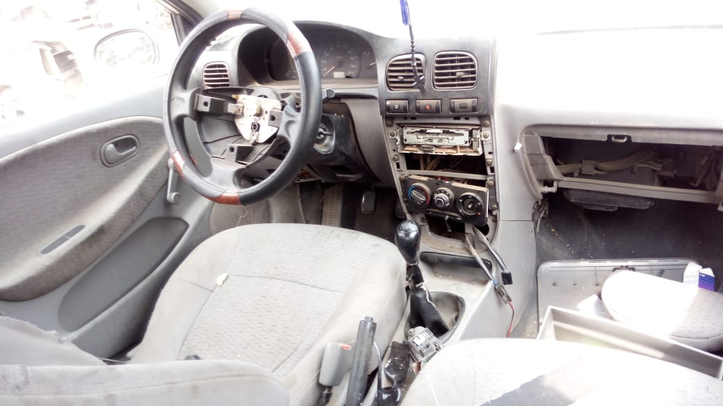  Kia RIO 2001    EN DESARME
